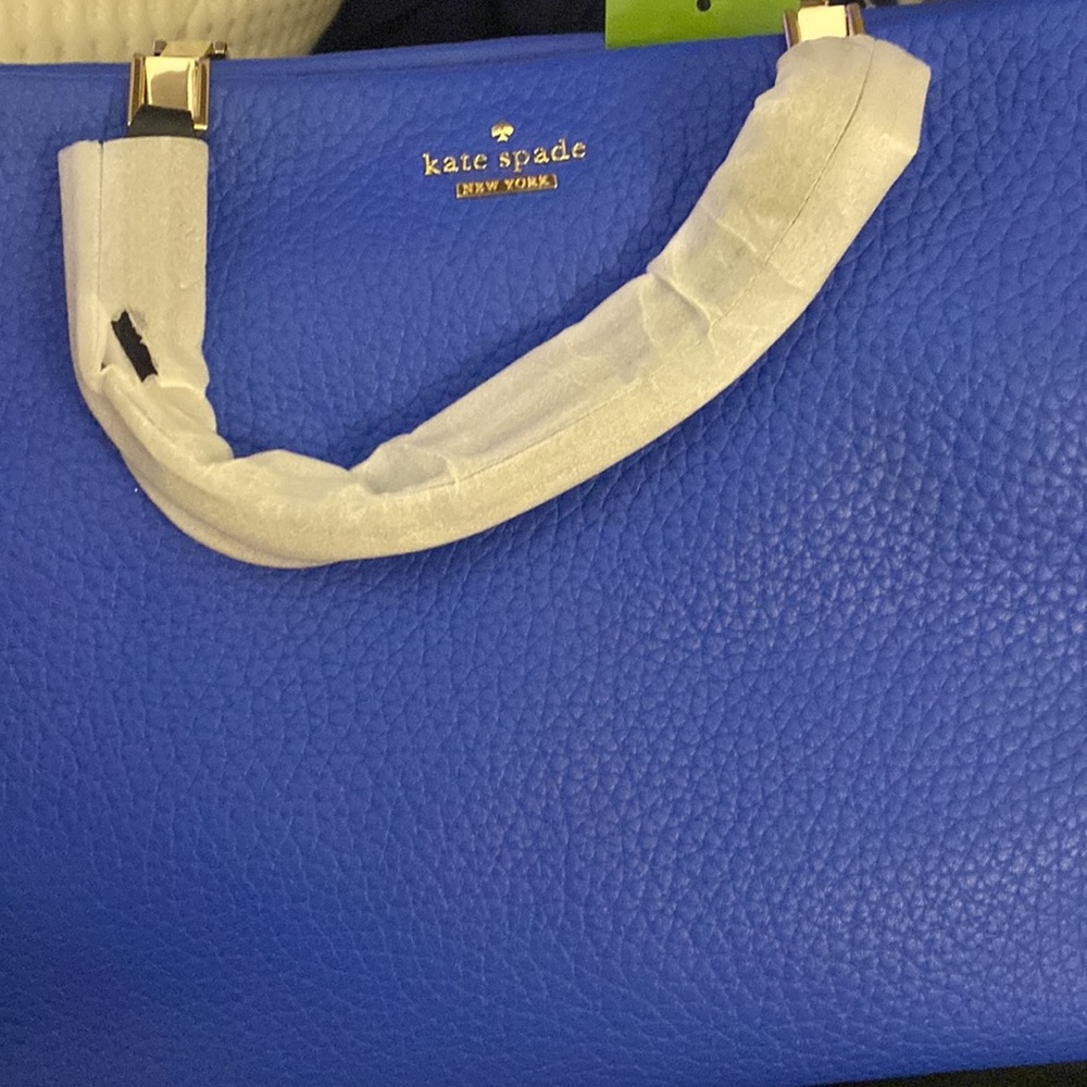 Kate Spade ♠️ - Picture 3 of 5